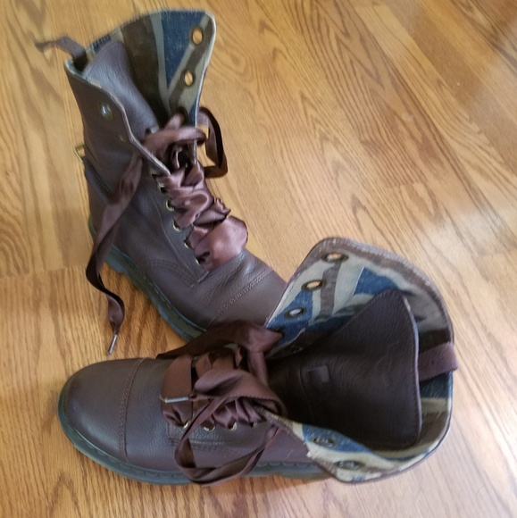 dr martens union jack boots